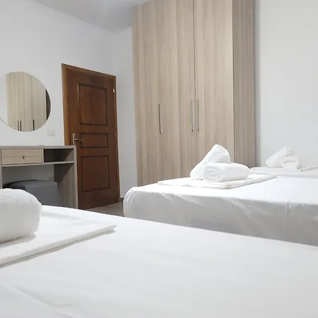 Hotel G&k Garden Berat