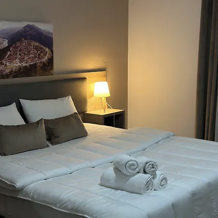 G&k Garden Hotel *