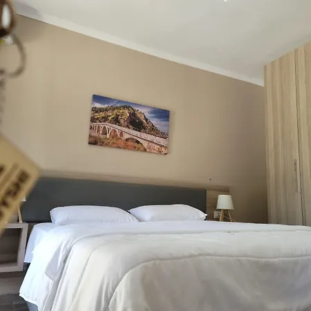 G&k Garden Hotel *